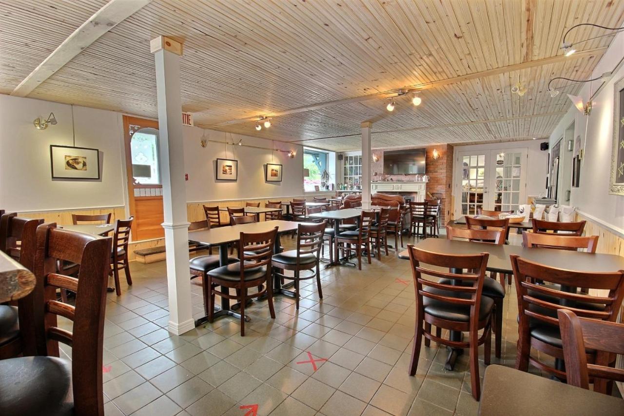 Auberge La Chocolatiere North Hatley Exterior photo
